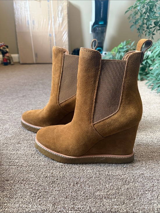 Steve Madden Shoes - Steve Madden Mooris Chestnut Wedge Boot/Bootie brand new